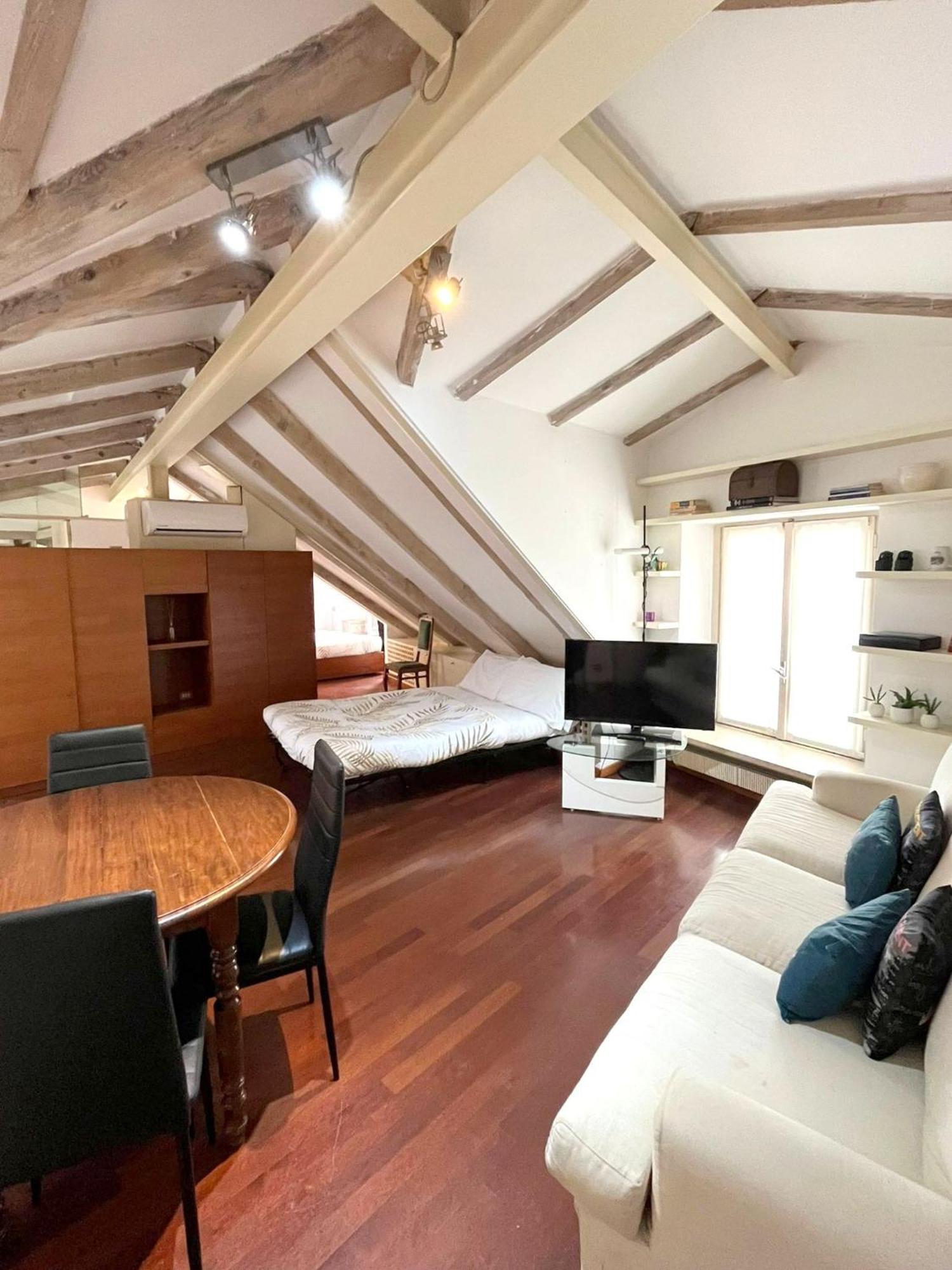 Accomodo Mil68 Loft Centro Storico Milano Eksteriør billede